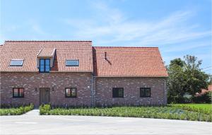 Amazing Home In Diksmuide