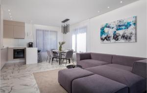 Pet Friendly Apartment In Malinska 