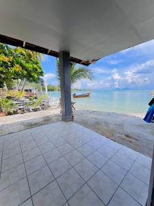 Kohmook Seaview Resort