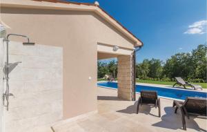 Stunning Apartment In Labin With Sauna