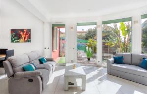 Nice Home In Saint-Laurent-Du-Var