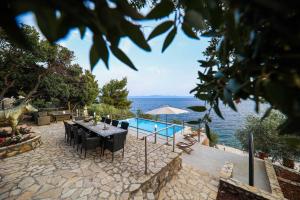 Dingač Village Luxury Resort