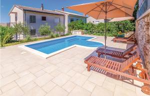 Amazing Home In Crikvenica With Wifi