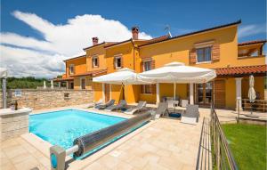 Nice Home In Hr-52215 Vodnjan