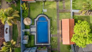 Hasthri Boutique Grey Chalet in Ahangama with pool Near Beach