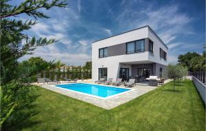 Villa Tika