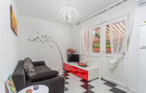 Nice Home In Risika With House Sea View 