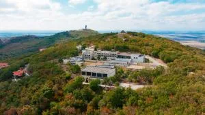 Хотелски комплекс Ямболен - Yambol