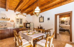 Awesome Home In Malinska With Wifi