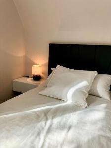 Airport Business Apartment