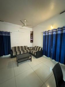 Zenways Retreat - Poovar