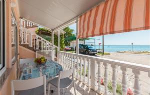 Pet Friendly Apartment In Zambratija