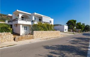 Stunning Apartment In Stara Novalja