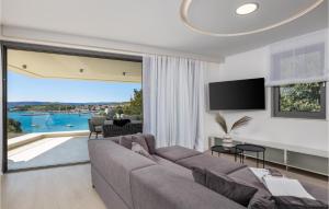 Awesome Apartment In Krk With Wifi