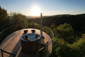 Domaine des Étoiles - Logements Insolites - Sardieux