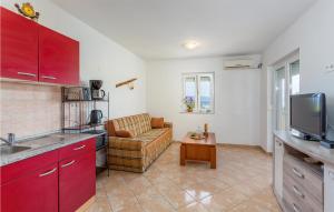 Cozy Apartment In Sveti Vid-Miholjice 