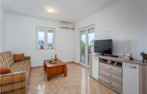 Cozy Apartment In Sveti Vid-Miholjice 