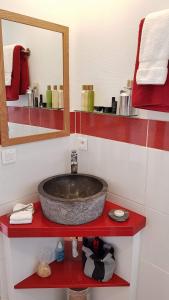 B&B / Chambres d'hotes la cigale sous l'olivier : photos des chambres