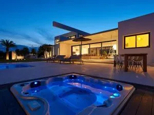 Holiday home with outdoor cinema - Sant Joan de Labritja