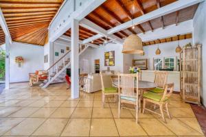 Villa Sabi 3BR in the Heart of Seminyak by Santi Management