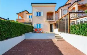 Lovely Home In Vabriga With Wifi - Vabriga