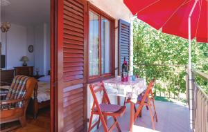 Lovely Apartment In Lovran With Wifi