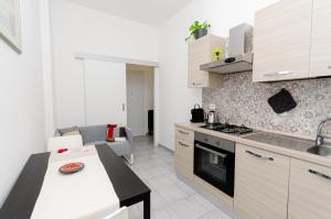 VivimiHome - Crespi House a 3 minuti dalla Metro