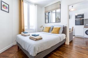 Cosy 2 PIECES CHAMPS-ÉLYSÉES-DEFENSE