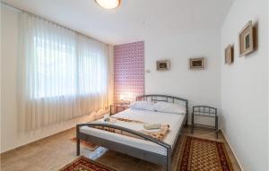 Beautiful Apartment In Premantura