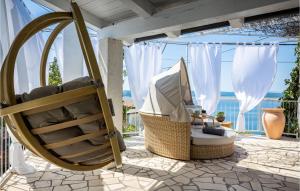 Lovely Home In Crikvenica With Wifi