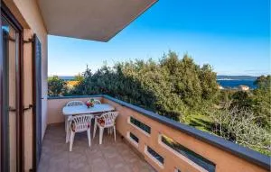 Amazing Apartment In Nevidane - Neviđane