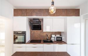 Gorgeous Home In Bibinje With Wifi