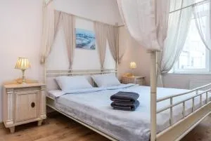 Апартаменты на метро "Осокорки" - Poznyaki