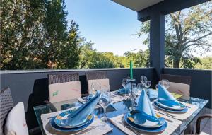 Amazing Apartment In Pula With Wifi 