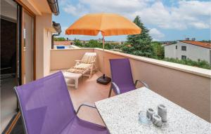 2 Bedroom Cozy Apartment In Medulin 