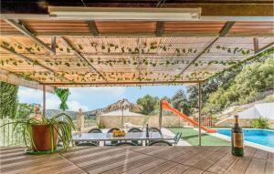 Stunning Home In Villanueva De Algaidas