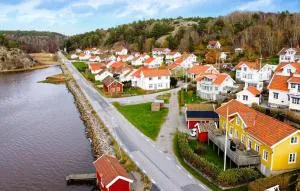 1 Bedroom Stunning Home In Tanumshede - Hamburgsund