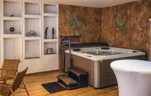 Beautiful Home In Velika