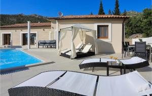 Awesome Home In Starigrad Paklenica