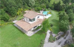 Amazing Home In Umbertide With Kitchen