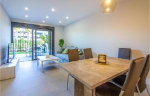 Gorgeous Apartment In Orihuela