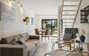 Awesome Apartment In Blokhus With Wifi