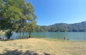 2 Bedroom Stunning Apartment In Barga