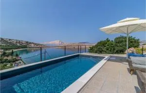 Awesome Home In Lukovo - Lukovo