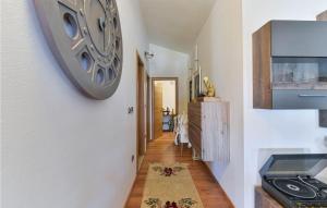 Gorgeous Apartment In Zadar With Wifi