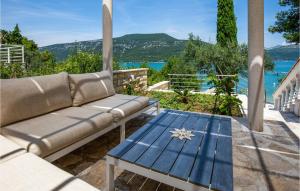 Stunning Home In Ston With Sauna 