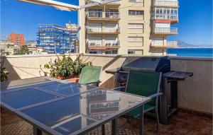 Nice Apartment In El Campello With Wifi