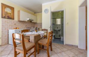 Awesome Apartment In Kavran With Wifi