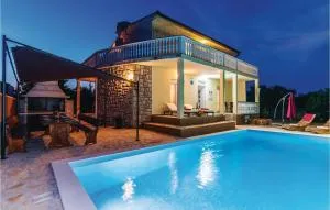 Four-Bedroom Holiday Home In Polaca - Kakma