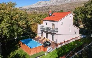 Gorgeous Home In Srinjine With Jacuzzi - Dubrava